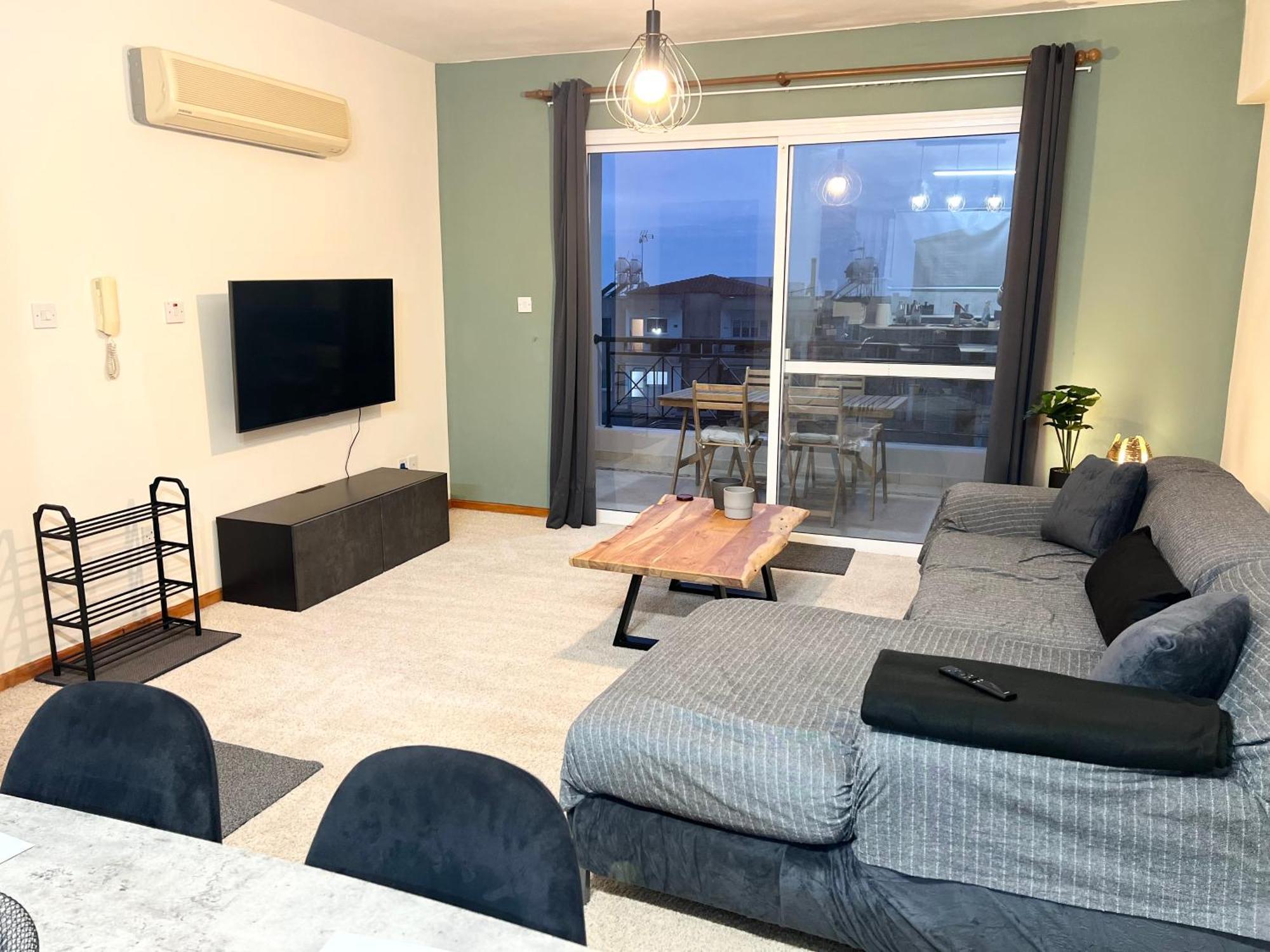 212 Apartment, A 2-Bedroom Escape بافوس المظهر الخارجي الصورة