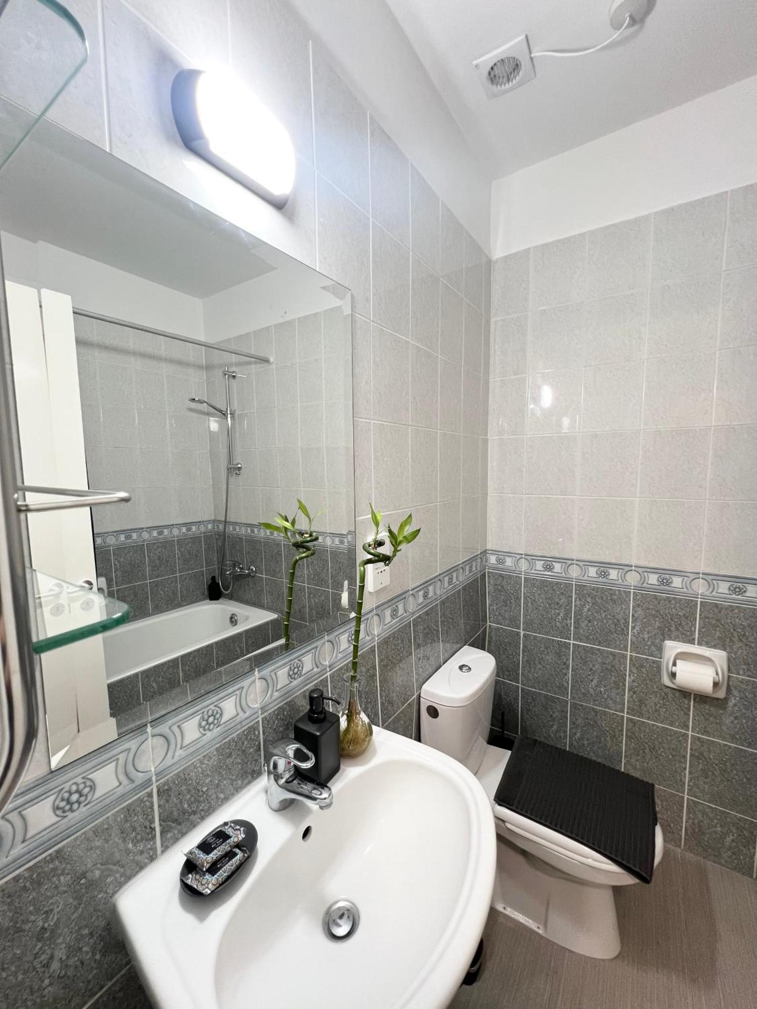 212 Apartment, A 2-Bedroom Escape بافوس المظهر الخارجي الصورة